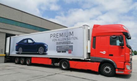 LKW Werbung für Meyer Logistik in Vorchdorf